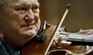 Najwybitniejsi polscy skrzypkowie jazzowi i ich muzyczny świat w jazzie