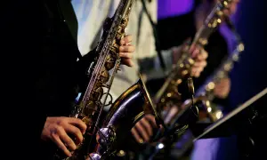 Bebop i ekspresyjny styl jazzowy - poznaj tajemnice muzycznej rewolucji