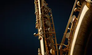 Saksofon kontrabasowy - fascynujący gigant wśród instrumentów dętych