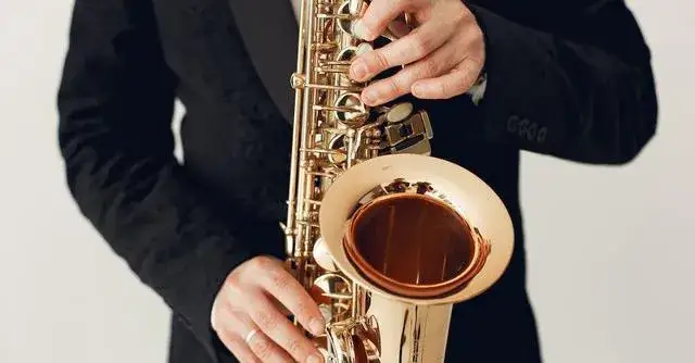 Zdjęcie Jaki saksofon na początek nauki: Ważny wybór początkującego muzyka
