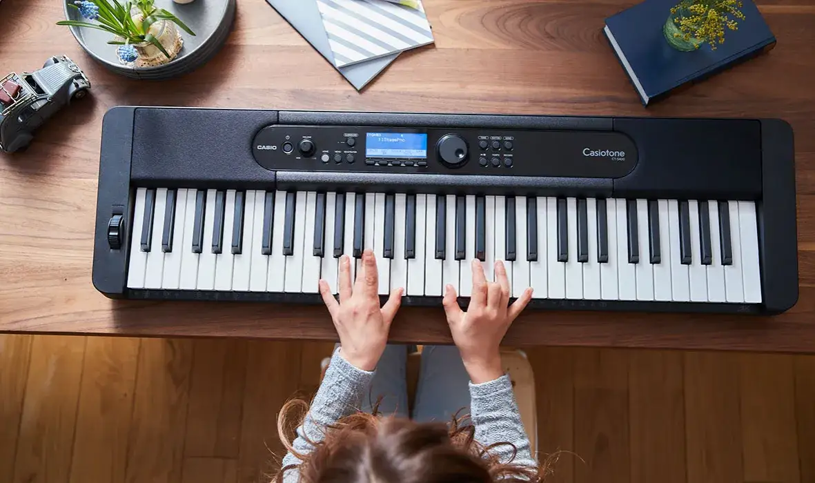 Zdjęcie Czy keyboard brzmi jak pianino? Odkryj różnice w brzmieniu