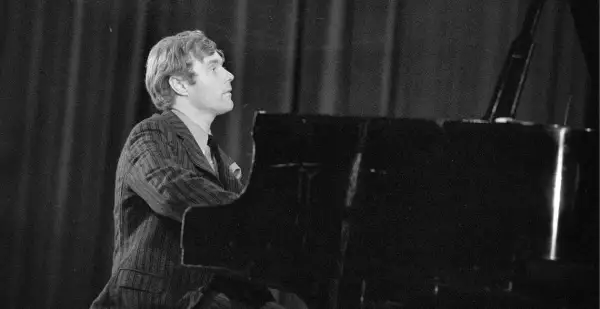Krzysztof Komeda: Muzyk i kompozytor jazzowy, który zmienił Polskę